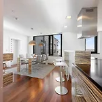 Az Tower *