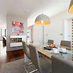 Az Tower Apartamento Brno
