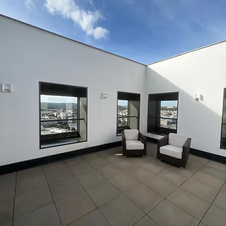 Az Tower Appartement