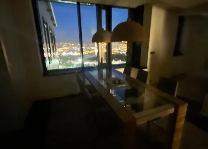 Az Tower *